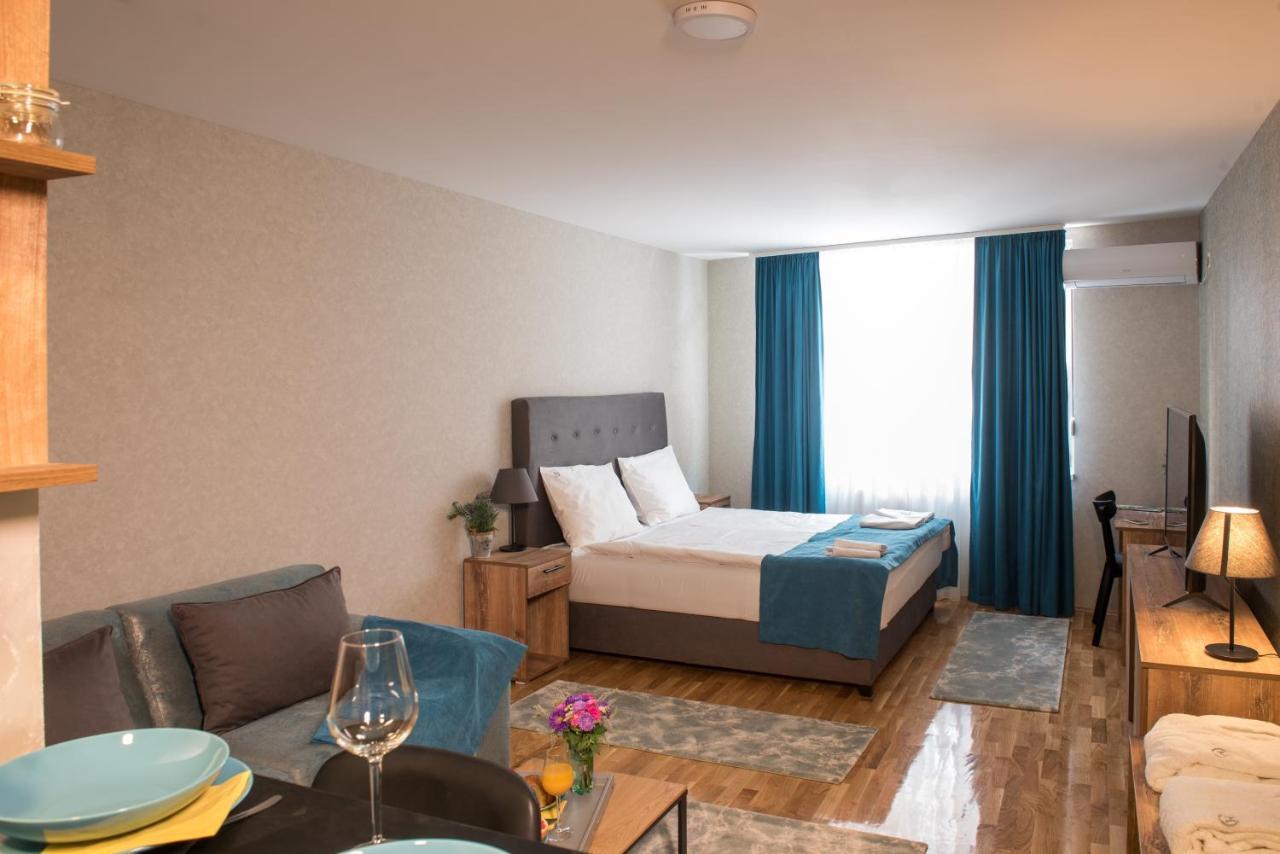 Magellan Family Lux Apartments ノヴィ・サド エクステリア 写真