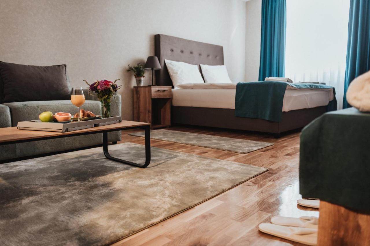 Magellan Family Lux Apartments ノヴィ・サド エクステリア 写真