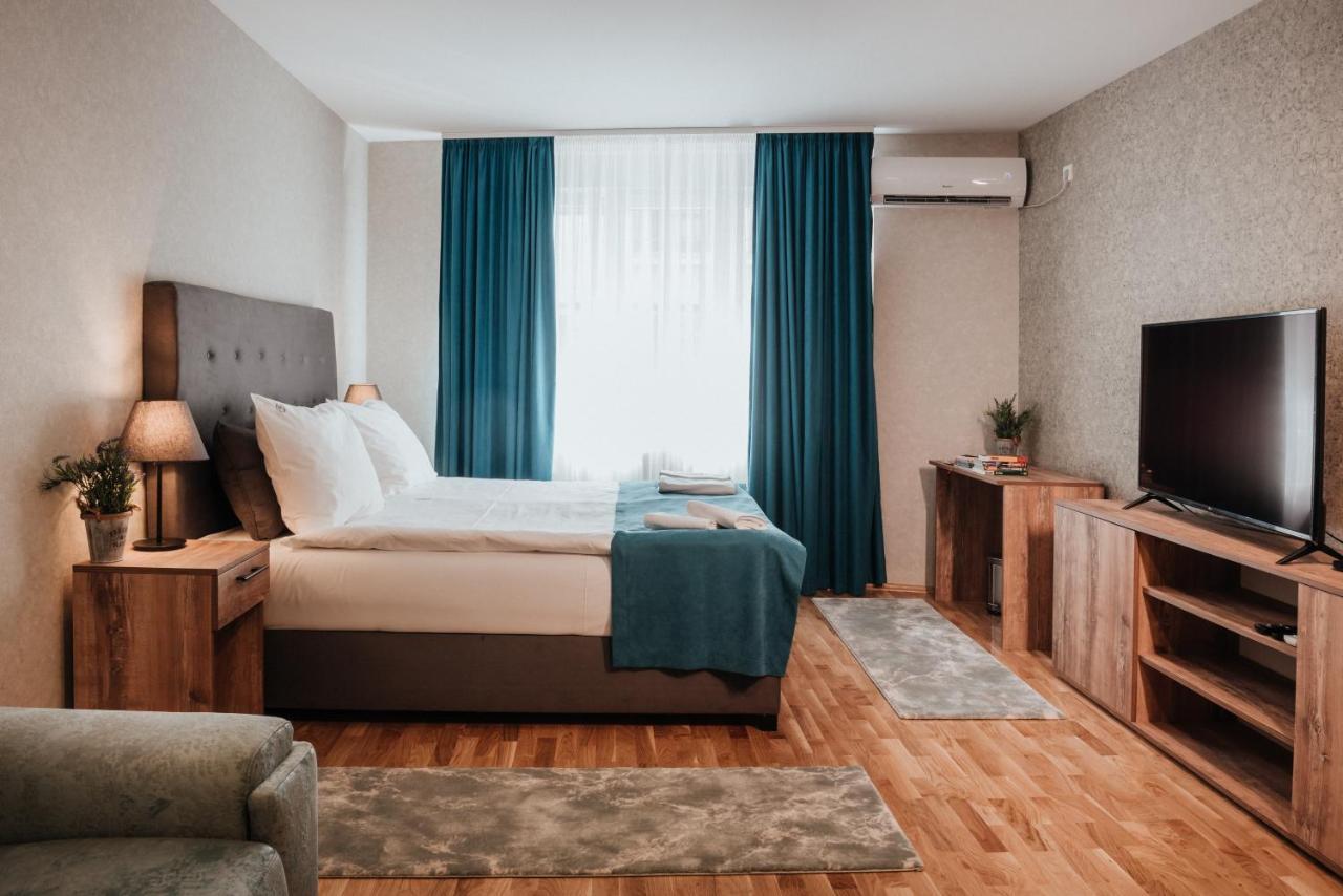 Magellan Family Lux Apartments ノヴィ・サド エクステリア 写真